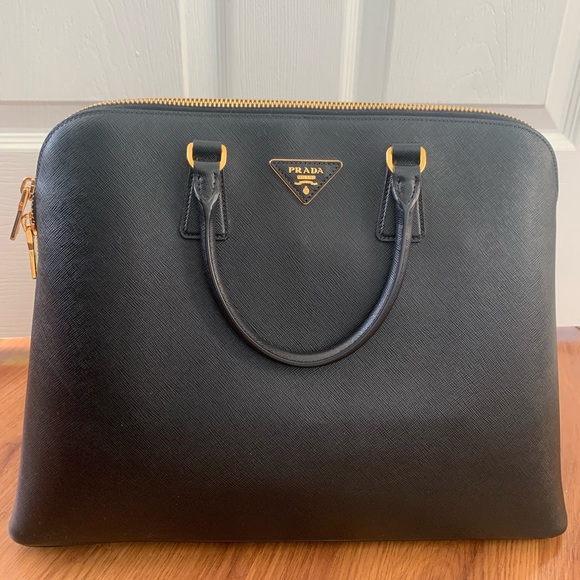 Prada Black Saffiano Lux Leather Large Promenade Bag Prada